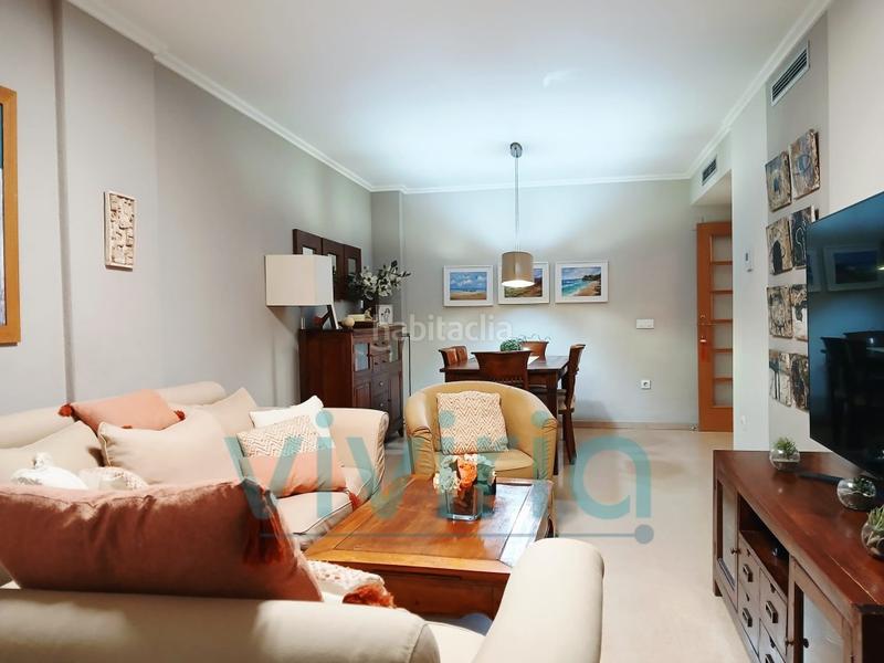 Foto f81e13cd-81ab-4370-a19a-bda7e0532c25. Flat in Valterna Paterna