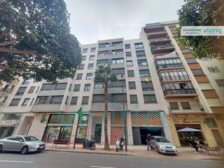 Local Comercial a Avenida Cardenal Costa