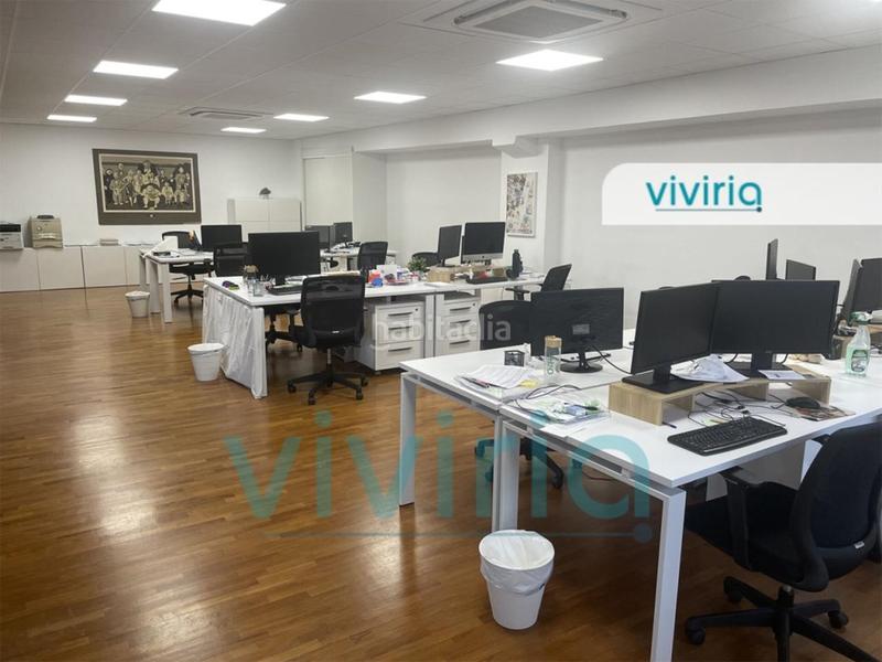 Foto 05267a36-8a90-4764-8b8c-cbdfa44bec23. Capannone industriale in Fuente del Jarro Paterna