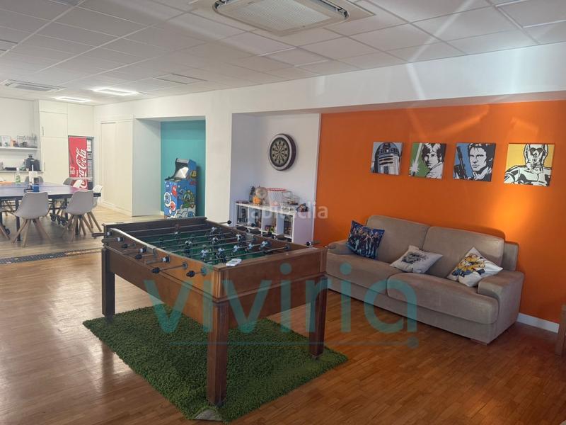 Foto 3a37e803-e09a-4a78-bf3e-7bb61c36ac18. Capannone industriale in Fuente del Jarro Paterna