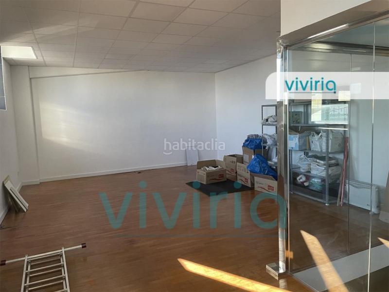 Foto 5fcff918-4879-48ba-8c80-509a0ca036f8. Capannone industriale in Fuente del Jarro Paterna