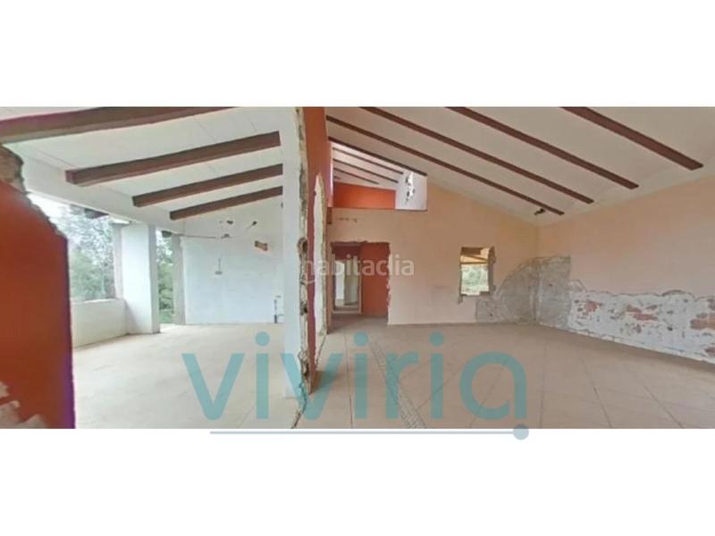 Foto 83ffe2a9-a7fe-43a8-9783-b01a05166484. Casa in Alberic