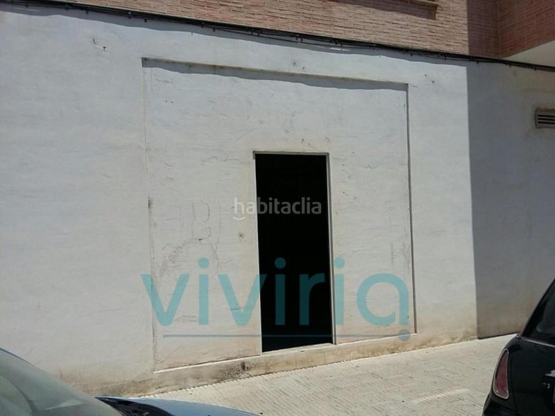 Foto 0e39a580-c900-4937-bd71-190f4db81ef5. Local comercial a Algemesí