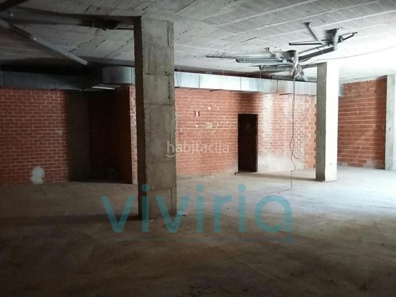 Foto c355e4ee-4e23-4d3e-87c9-095d010e724f. Local comercial a Algemesí