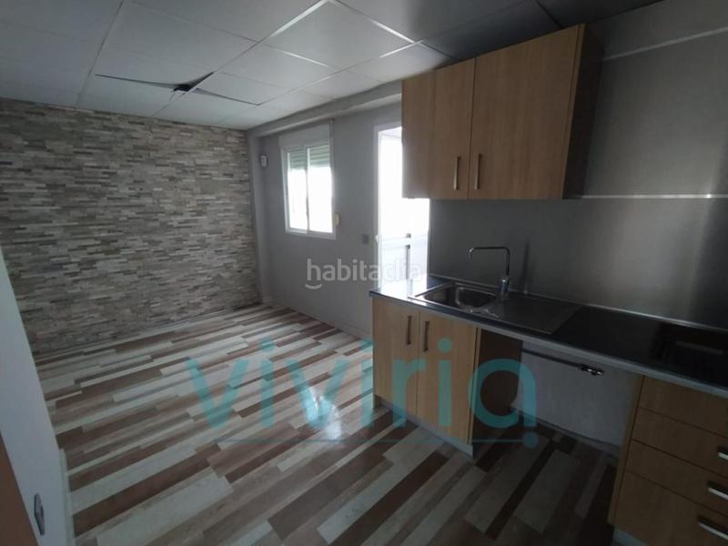 Foto 991b290e-afa4-45fa-8bd8-302bc468a75b. Appartamento in Centro Almazora / Almassora