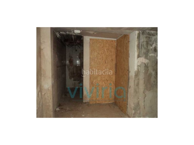 Foto 5041e4e9-d82c-4317-8492-9b5904bb0b1c. Edifici a Requena