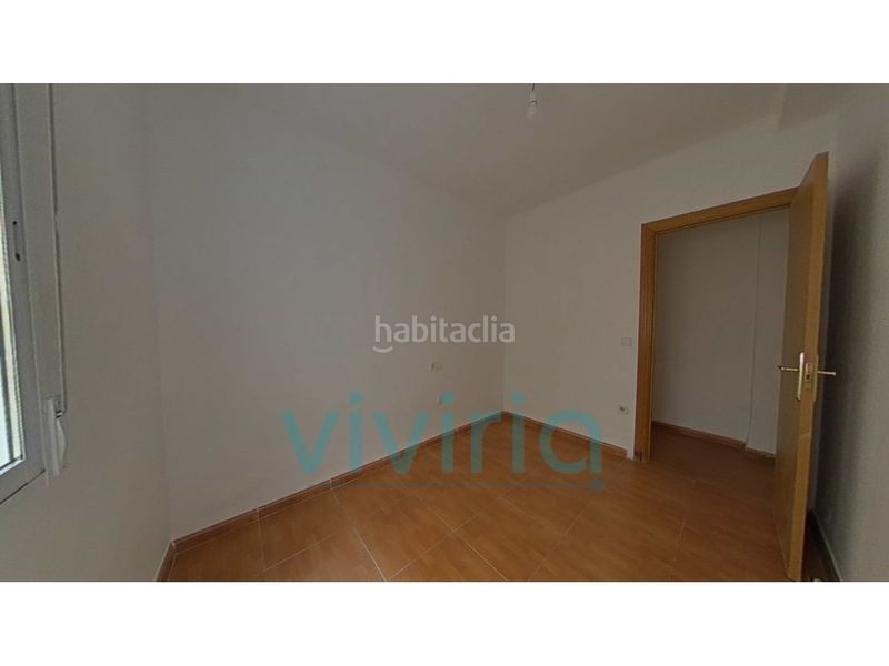 Foto 3530428b-b1c1-4ad7-bb8c-be9dbe09d21c. Pis a Torrefiel Valencia