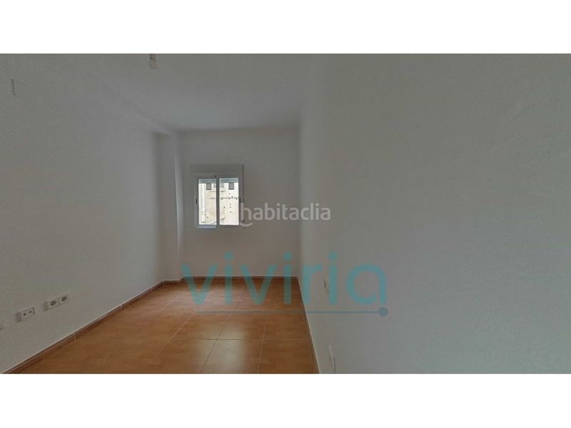 Foto 64c98f6f-43e7-46da-86aa-3499f99f5ed5. Pis a Torrefiel Valencia