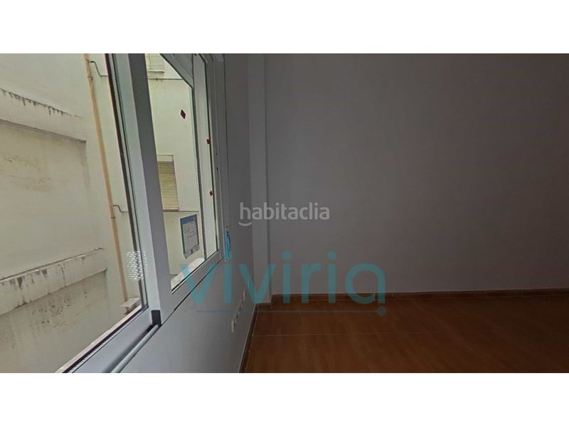 Foto d9e3c3e8-75fe-41a1-a528-4711dc8664e9. Pis a Torrefiel Valencia