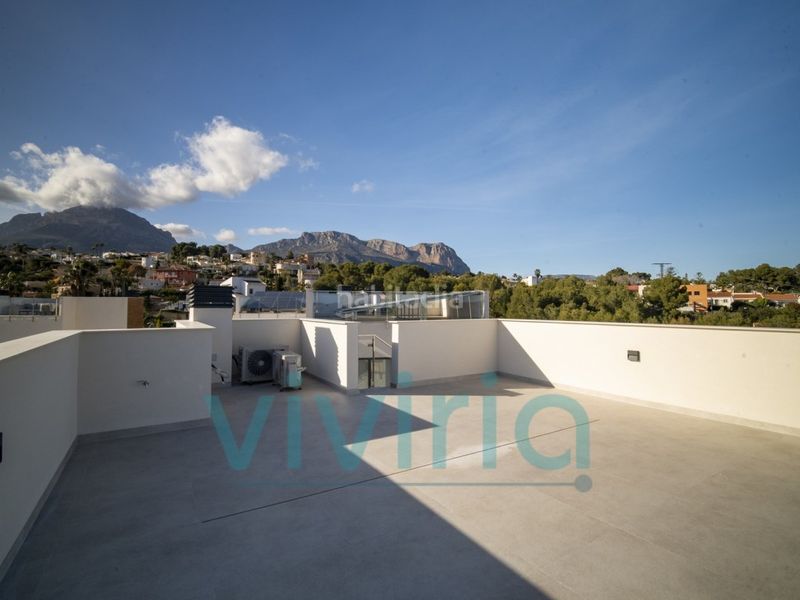 Foto 492621ce-2c71-472e-8906-2e7d84aca8db. Casa amb aparcament piscina a Coloma Nucia (la)