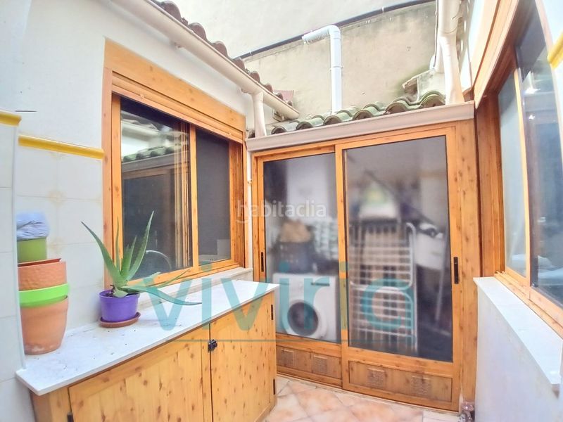 Foto 28cd1d1a-88fa-489b-92df-46b9a2568469. Casa a En Corts - Doctor Waksman Valencia
