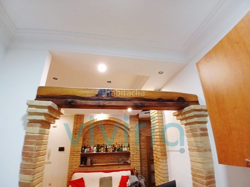 Foto caa294e1-9379-4529-9bad-756aa39e8365. Casa a En Corts - Doctor Waksman Valencia