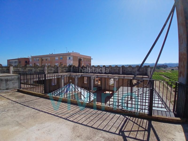 Foto 189c5a17-99ad-4c30-b4b8-fc78894d4a4d. Casa amb aparcament a Carlet