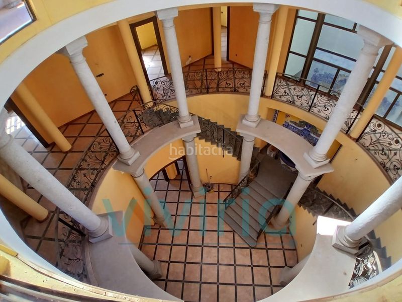 Foto 504b6749-05d0-42b2-8586-b69c39010fb4. Casa amb aparcament a Carlet