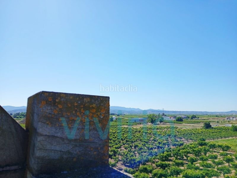 Foto c4c44c96-4080-4284-a0e5-3ba6a8d77aeb. Casa amb aparcament a Carlet