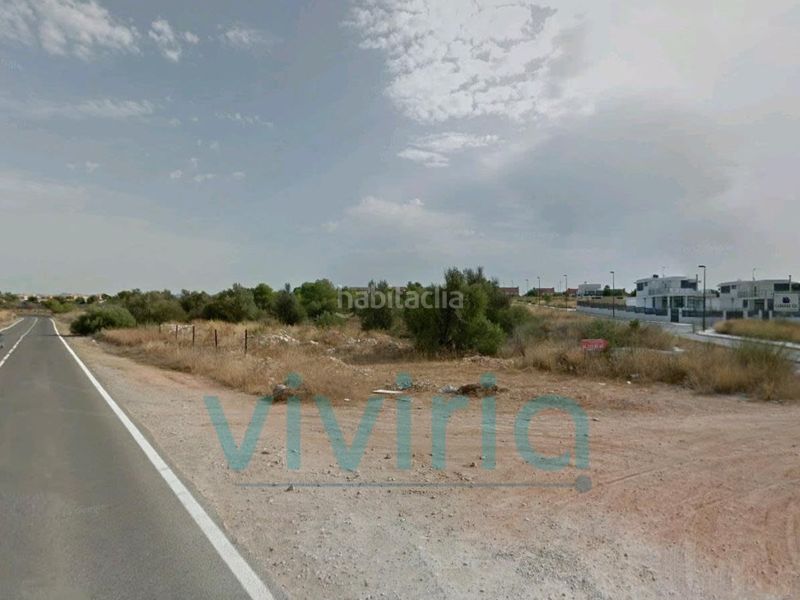Foto 3e431175-17e1-495b-a9c2-228095d0b493. Terreny residencial a Riba - roja de Túria