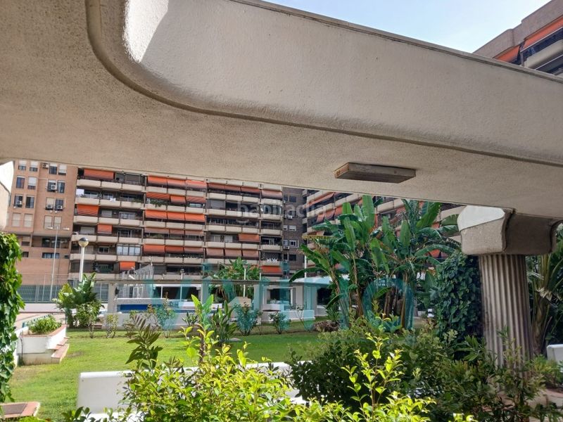 Foto fbc7f839-4179-41c8-b698-840fcda8b8da. Pis amb aparcament piscina a La Creu Coberta Valencia