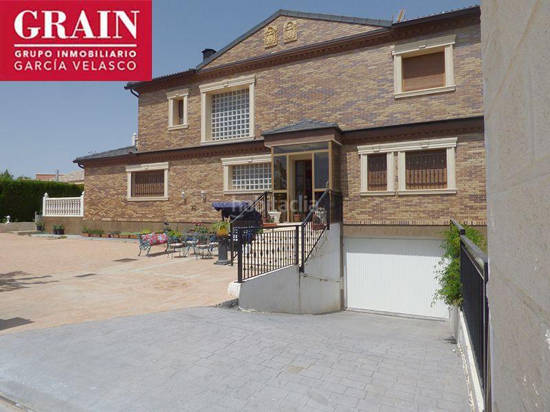 Foto 158724de-89e3-43bd-a105-68031eaf6b9d. Chalet  en venta en carretera jaén, 7 dormitorios. en Albacete