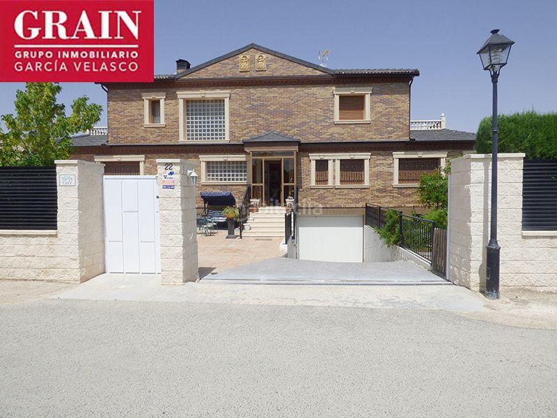 Foto 60bfc2a2-df8b-4f10-aa35-66a72b589e86. Chalet  en venta en carretera jaén, 7 dormitorios. en Albacete