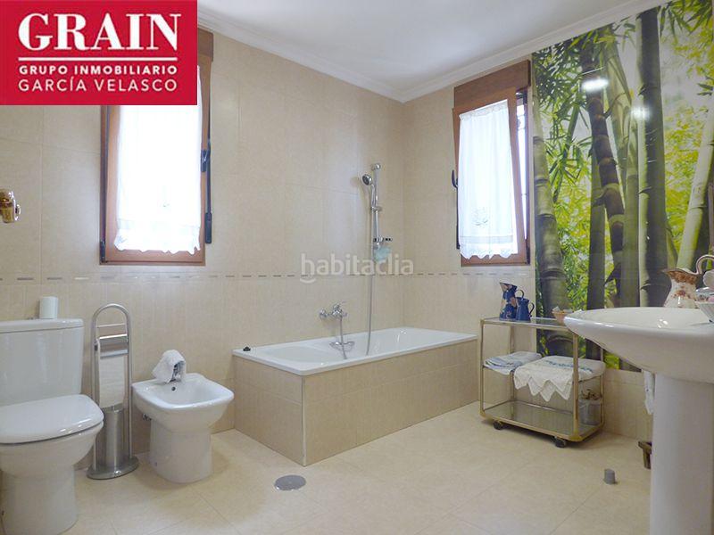 Foto 6e9ba359-e841-4fad-be65-4175a43f8373. Chalet  en venta en carretera jaén, 7 dormitorios. en Albacete