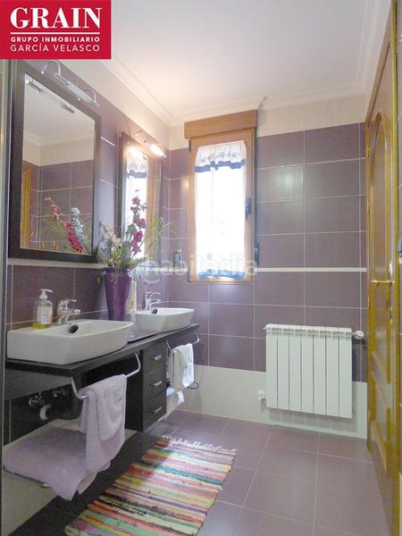 Foto 8777216e-689d-4526-b088-773fc6c8191d. Chalet  en venta en carretera jaén, 7 dormitorios. en Albacete