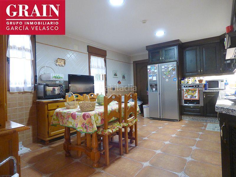 Foto e902d8e8-1cdd-457f-9004-df939294010d. Chalet  en venta en carretera jaén, 7 dormitorios. en Albacete