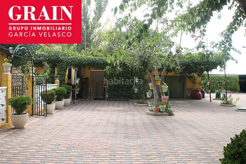 Foto 3b61a5f0-3ebc-42b5-9666-111a9d0b9603. Chalet  en venta en carretera jaén, 7 dormitorios. en Albacete