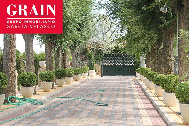 Foto 7e77d2de-4312-438a-887a-a1e379b0b752. Chalet  en venta en carretera jaén, 7 dormitorios. en Albacete