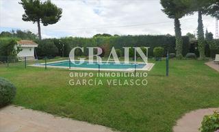 Xalet a Pedanías - Extrarradio. Chalet en venta en carretera jaén, 4 dormitorios.