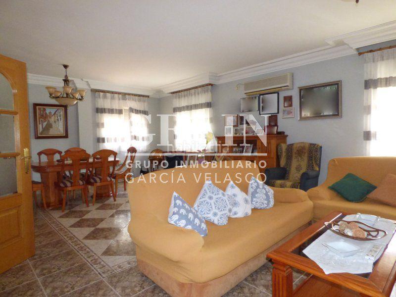 Foto 04878227-dd68-4aa4-9402-71b865c31001. Chalet  en venta en aguasol, 7 dormitorios. en Albacete