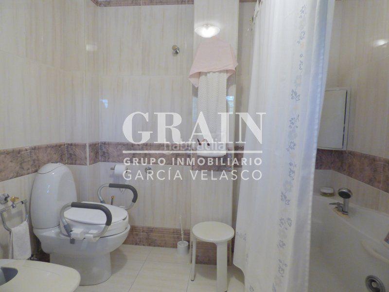 Foto 35bb90bb-6f78-4605-92ae-b33478197b19. Chalet  en venta en aguasol, 7 dormitorios. en Albacete