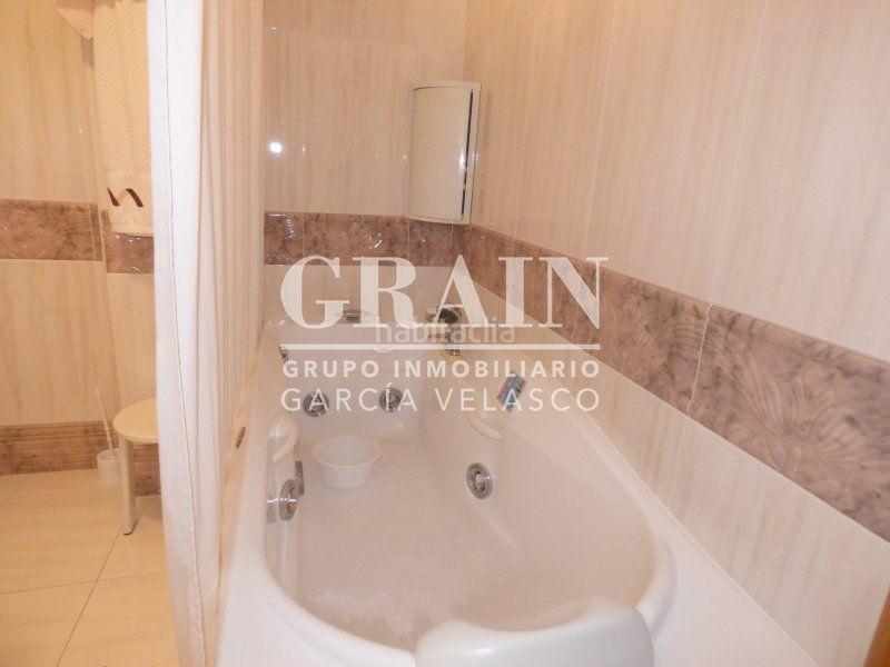 Foto 70c010fd-b3cb-4bd9-a239-f64fd5dddd64. Chalet  en venta en aguasol, 7 dormitorios. en Albacete