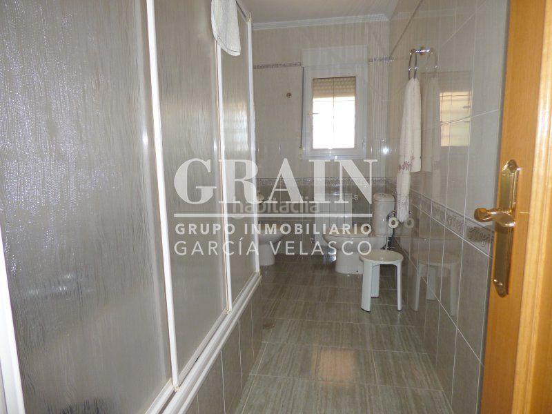 Foto 75302576-ac62-4ac9-b42a-9d509eda5411. Chalet  en venta en aguasol, 7 dormitorios. en Albacete