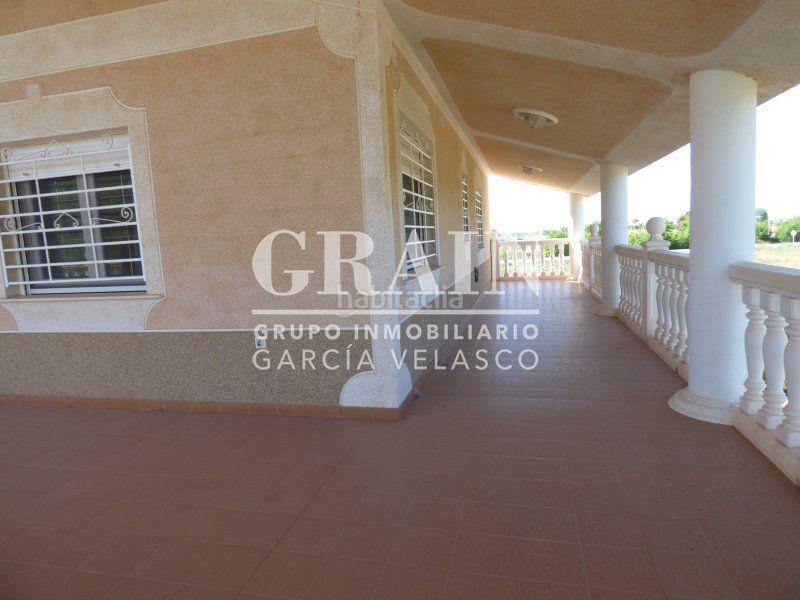 Foto bafc264b-e2a6-443c-a2cf-3d262d86724e. Chalet  en venta en aguasol, 7 dormitorios. en Albacete