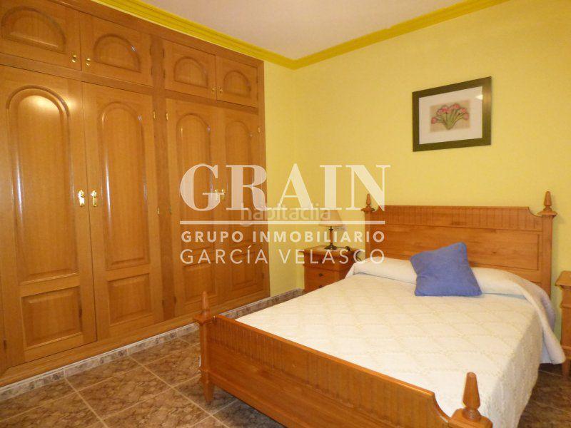 Foto f8523a60-b59a-4007-b909-4de8e66db2e9. Chalet  en venta en aguasol, 7 dormitorios. en Albacete