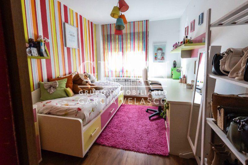 Foto 5810b7f1-27af-4d31-9947-e2d7d1cdba16. Appartamento con riscaldamento parcheggio in Facultad de Medicina Albacete