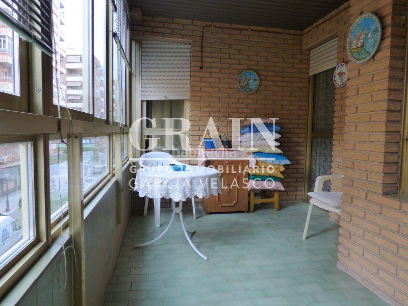 Foto 1696e6b2-8646-49e2-8aaa-bfdac9df28a4. Pis amb calefacció aparcament a Feria Albacete