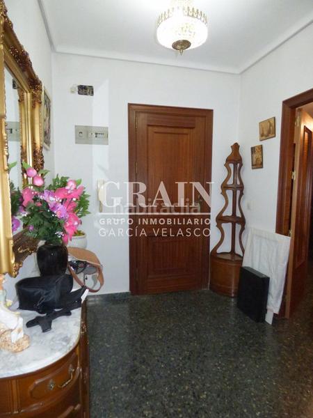 Foto aa82d164-bb49-40c2-bef9-3fbd1b087ede. Pis amb calefacció aparcament a Feria Albacete