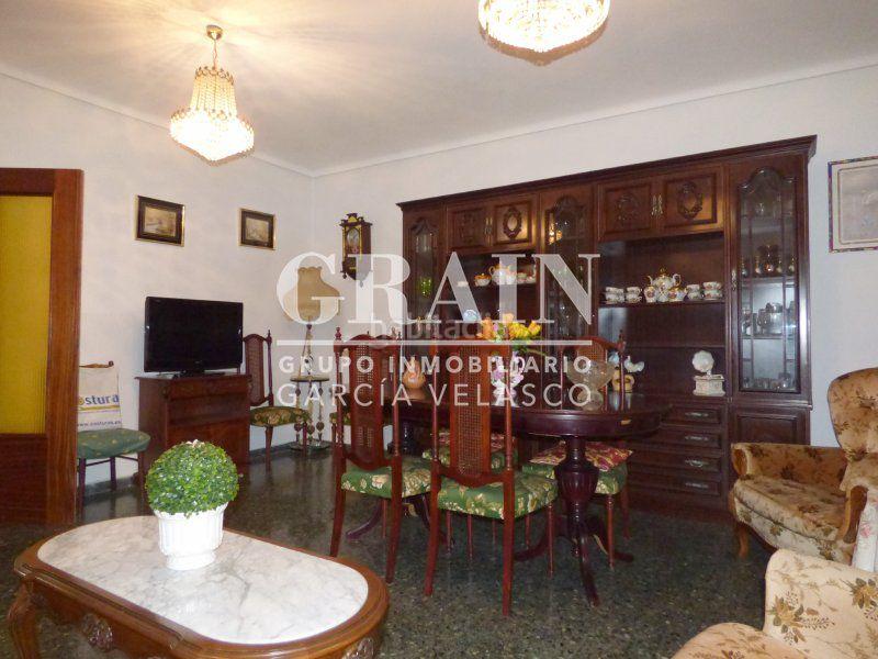 Foto b563f829-7f20-4f43-853c-0a47c0ddaa76. Pis amb calefacció aparcament a Feria Albacete