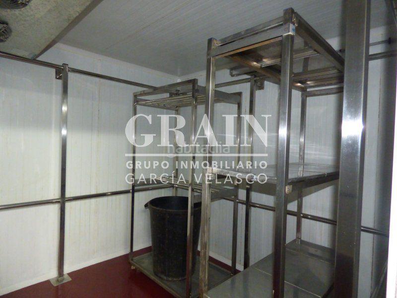 Foto a5d55752-7a24-4072-bb3d-1a1e3bc3e915. Lloguer local comercial a San Pablo Albacete