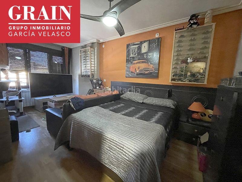 Foto 103b4b2b-3e00-4fff-8bbe-48f5f90dfd05. Maison jumelée avec chauffage parking dans Facultad de Medicina Albacete