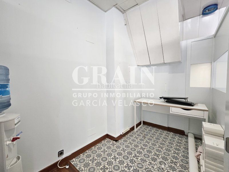 Foto 0a5c061a-ba8c-4fd7-9c62-4b087a8600ed. Local comercial a Centro Albacete