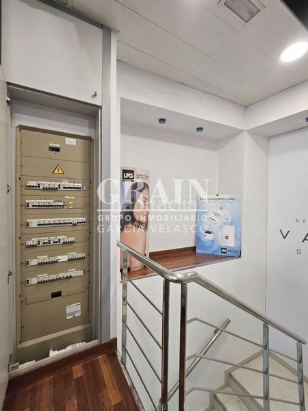 Foto 80396827-d749-4ac7-8f4a-3d85f3a0e2fe. Local comercial a Centro Albacete
