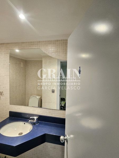 Foto e7bb651f-46b7-4385-a741-0483faad67be. Local comercial a Centro Albacete