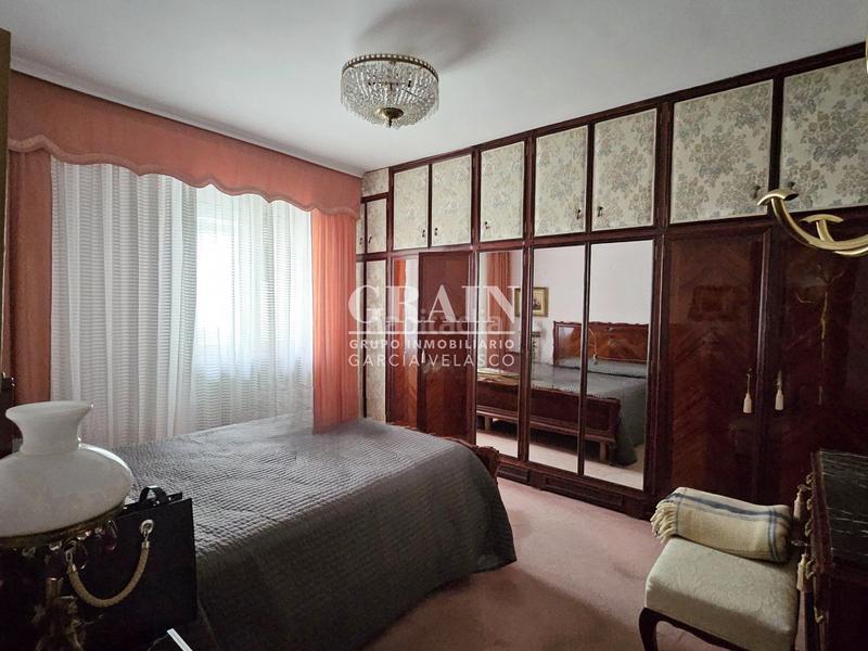 Foto 7bc19324-b31e-453d-bf3b-b20449abdb68. Pis amb calefacció aparcament a Centro Albacete