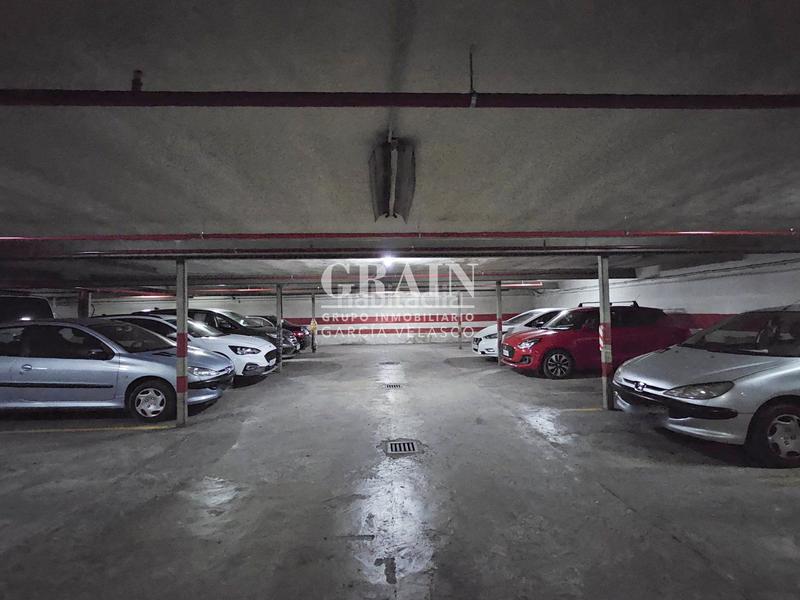 Foto cb3ebe56-5aff-47a2-ba69-3a92d38f73f3. Pis amb calefacció aparcament a Centro Albacete