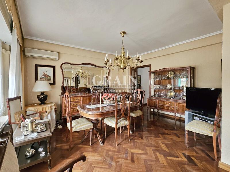 Foto f811e155-e0d6-46c9-a69d-3696295813bf. Pis amb calefacció aparcament a Centro Albacete