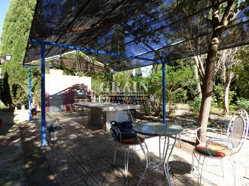 Foto 1680e815-931d-4dd3-8569-43520eb662eb. Xalet amb piscina a Fátima Albacete