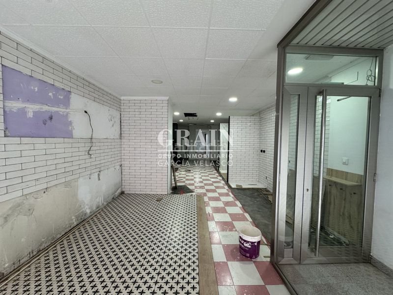 Foto 0b39c988-efea-4726-9192-42da78d44f1a. Local comercial a Centro Albacete