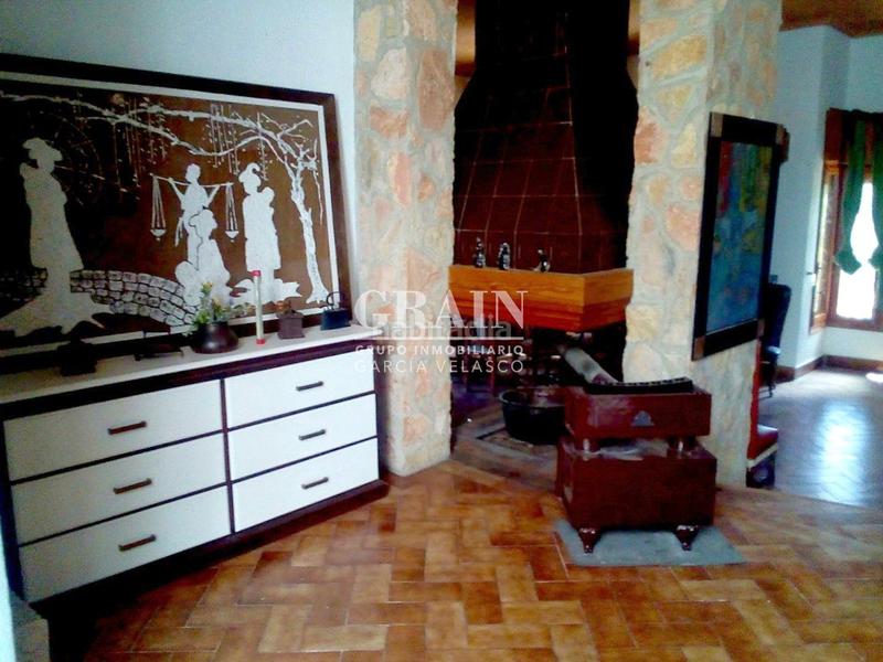 Foto 236434eb-c7d8-4270-bbb3-6b502b4af977. Chalet  en venta en pinares del jucar, 4 dormitorios. en Albacete